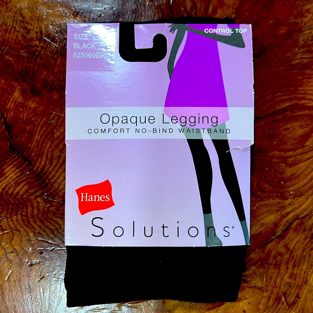 Hanes Black Opaque Leggings (NWT) - Size Large